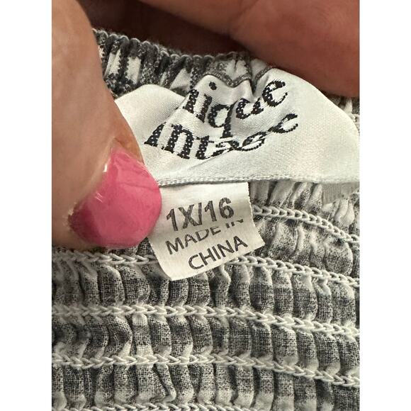 UNIQUE VINTAGE Gingham Check Embroidered Red Floral Crop Pin-Up Top Smocked 1X - Picture 3 of 8